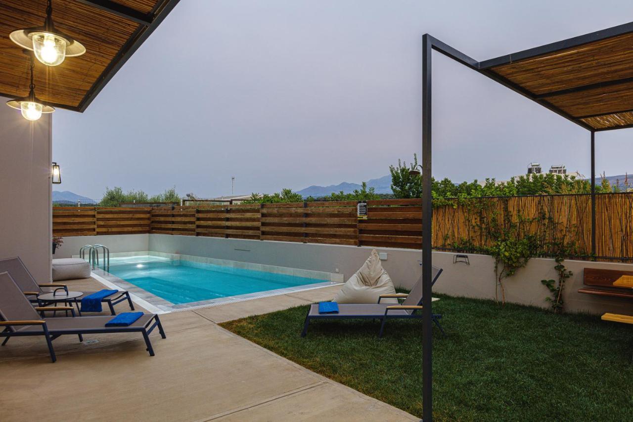 Iron - Nefeli&oniros, By Thinkvilla Villa Pangalochori